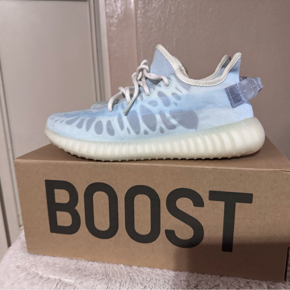 Adidas Yeezy Boost Sky Blue Sneakers